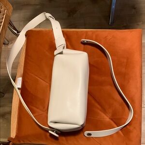 Elegant White Shoulder Bag